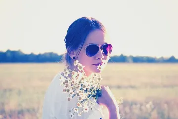 Flash + Neon filter example